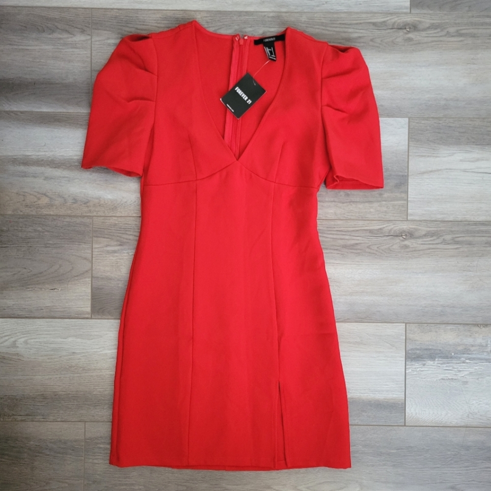 NEW red Forever 21 V-Cut Puff Sleeve Dress